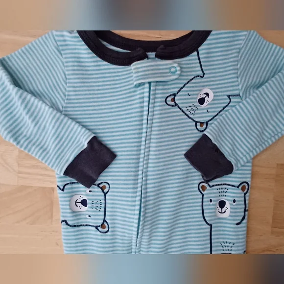 3 Pack Carter's PJs 12 M - Picture 4 of 9